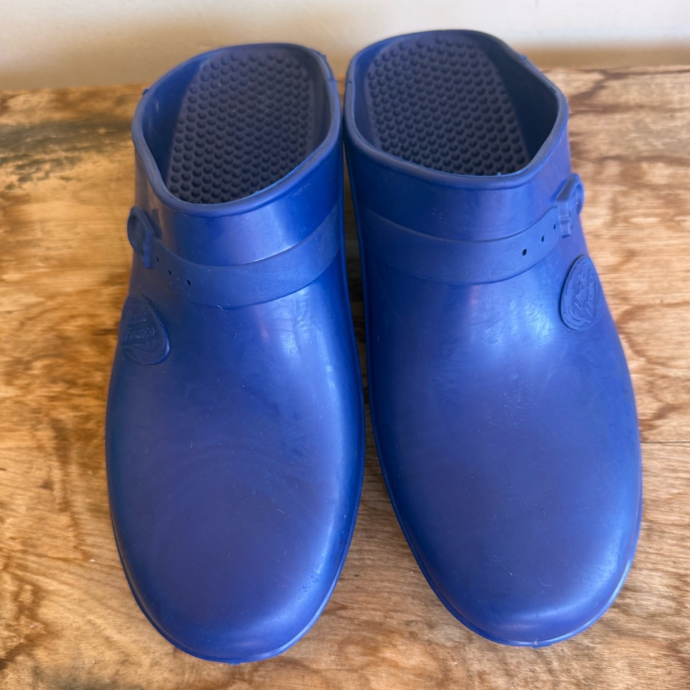 BIHOS Navy Blue Comfort Waterproof Garden Clogs Woman’s EU40/41 Preowned Italy